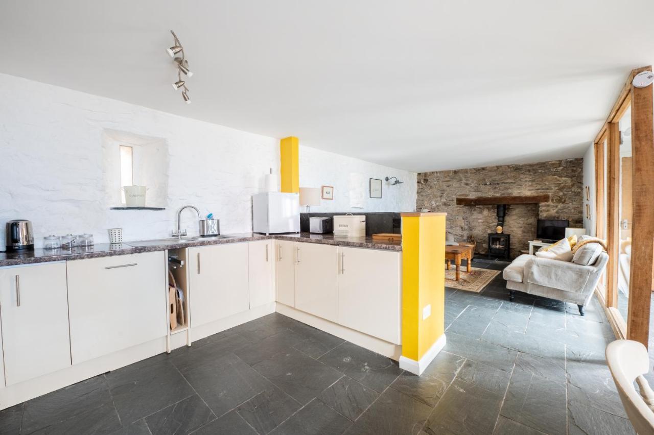 St Davids Hideaway With Roll-Top Bath & Log Burner Exteriér fotografie