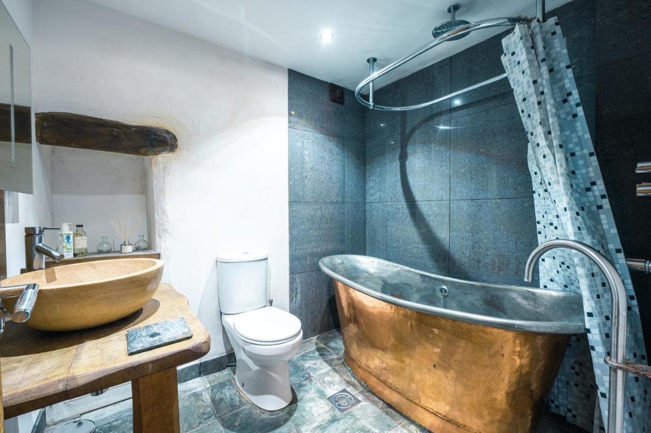 St Davids Hideaway With Roll-Top Bath & Log Burner Exteriér fotografie